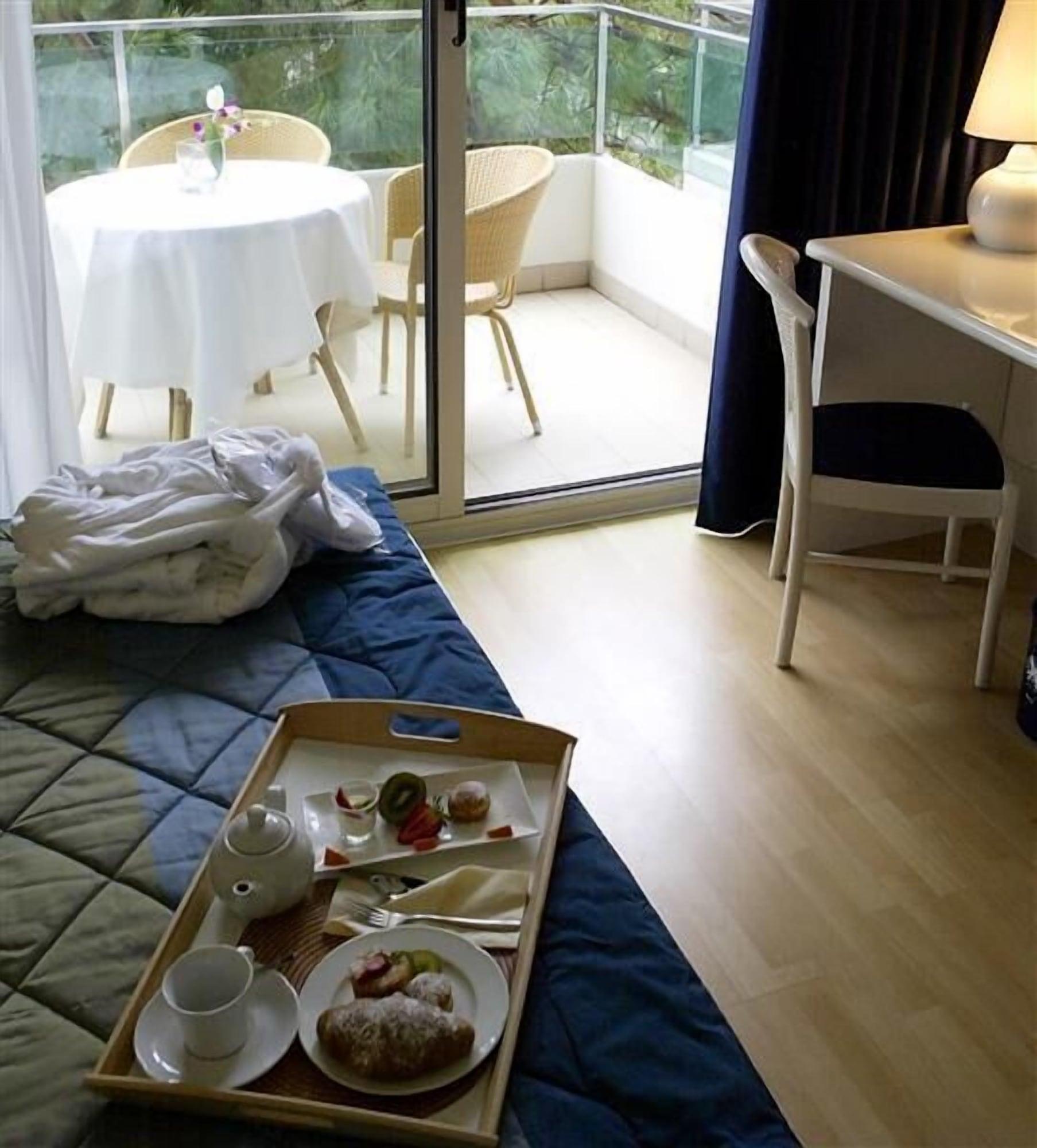Hotel Luxor Rimini Bagian luar foto